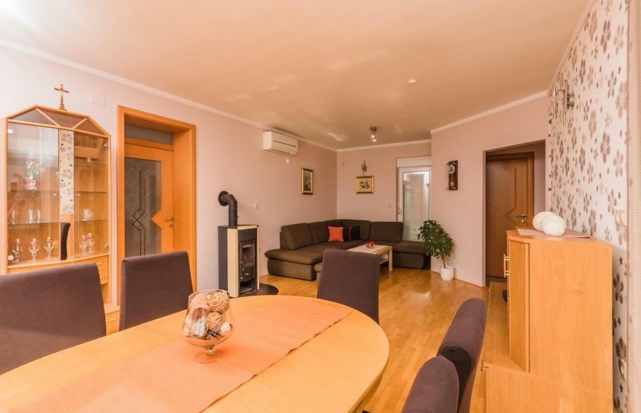 Apartman Klara 크리크베니카 외부 사진